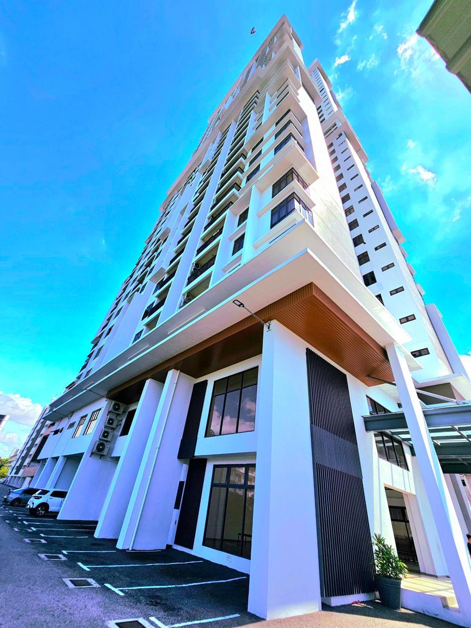 Quartz Paragon Suites Melaka By Ggm Екстериор снимка